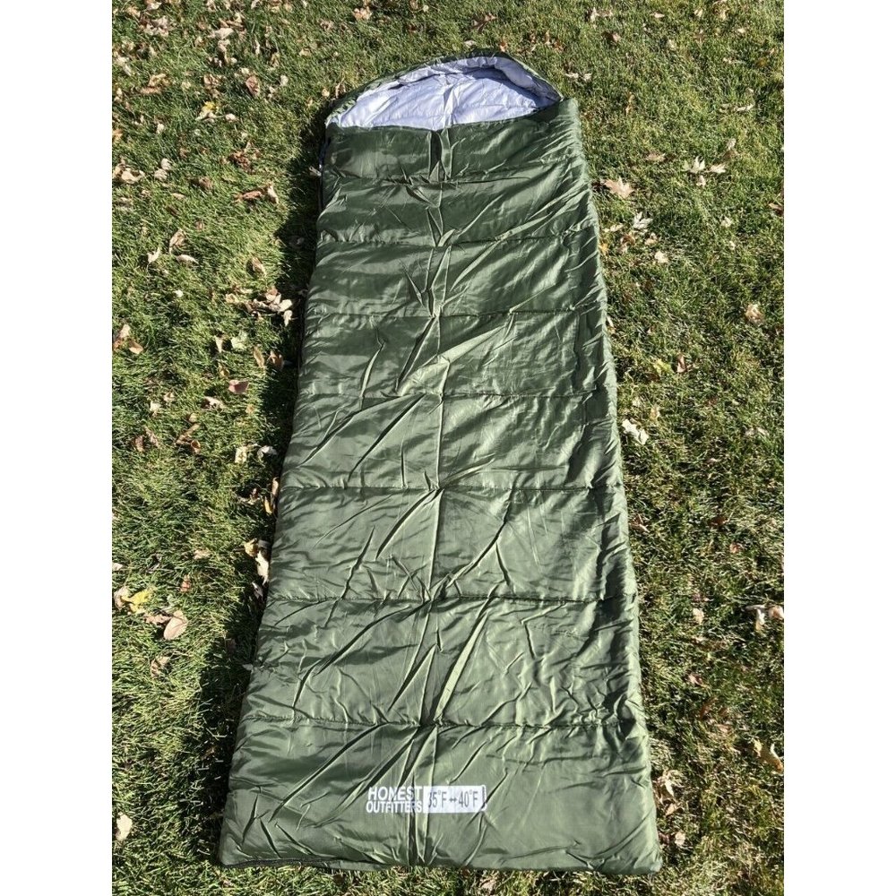 Honest Outfitters 35-40F Green Sleeping Bag 29.5X87" - Excellent Condition!